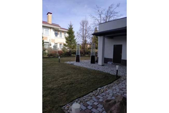 Инфракрасный газовый обогреватель Ställeh Pyramid X3 Black Инфракрасный газовый обогреватель Ställeh Pyramid X3 Black