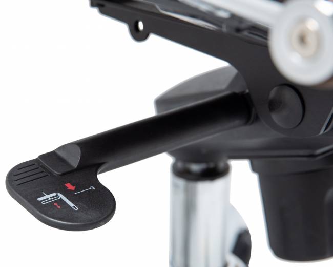 Офисное кресло для руководителей DOBRIN CLARK, коричневый лофт №320