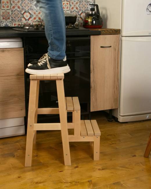 Табурет-стремянка Марк, Натуральное дерево