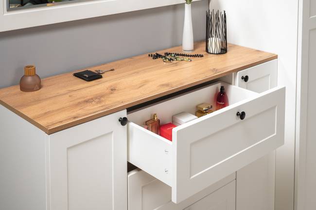 Комод Остин 16.221 цвет белый шагрень/дуб крафт золотой Комод Остин 16.221 цвет белый шагрень/дуб крафт золотой