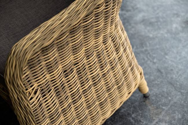 "Равенна" плетеное кресло из искусственного ротанга, цвет соломенный