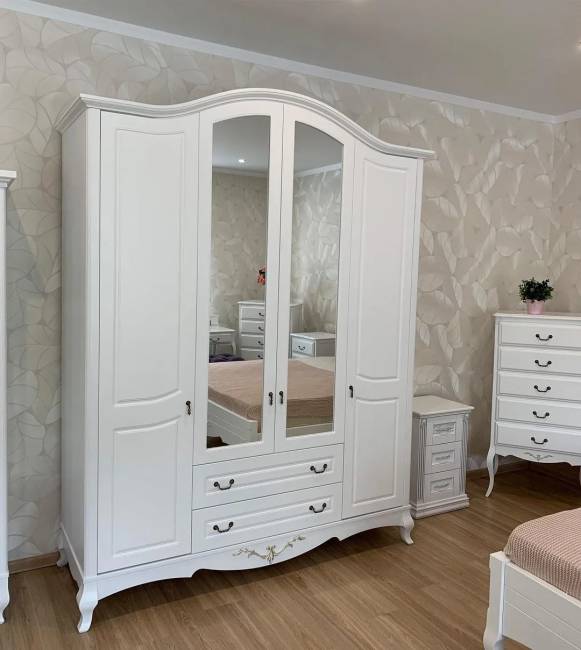 Шкаф Малонн Ави 4-х створчатый Белый