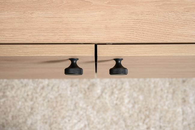 Комод-тумба Брюс 16.233 цвет чёрный/Battle rock Santiago Комод-тумба Брюс 16.233 цвет чёрный/Battle rock Santiago